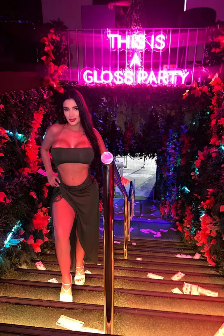 Karen — Prime Models