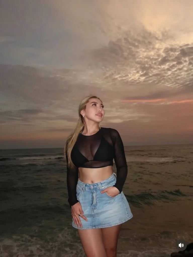 Nicole — Prime Models