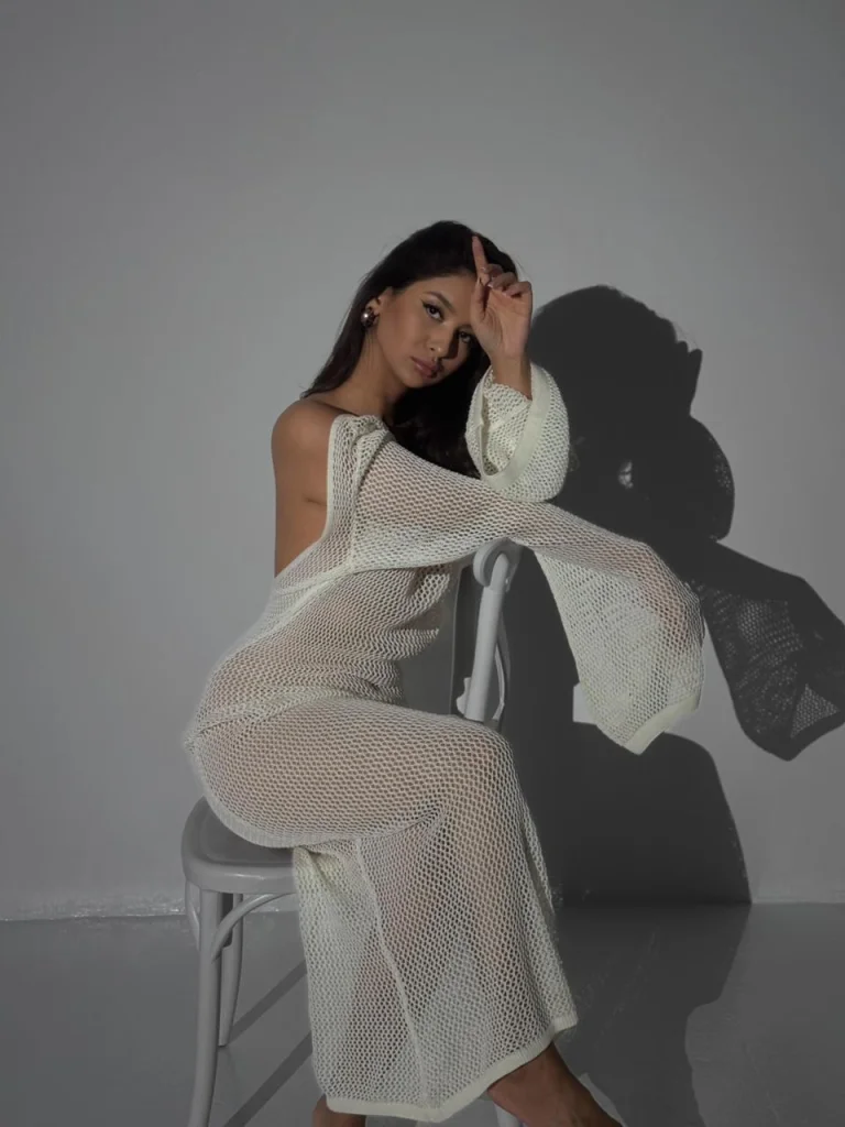 Esmina — Prime Models
