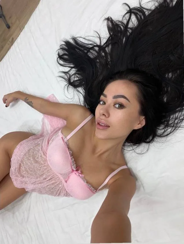 Reina — Prime Models