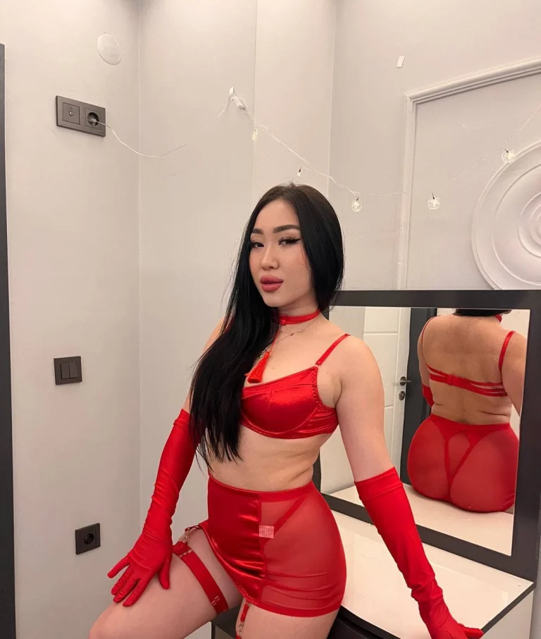 Yasmina — Prime Models
