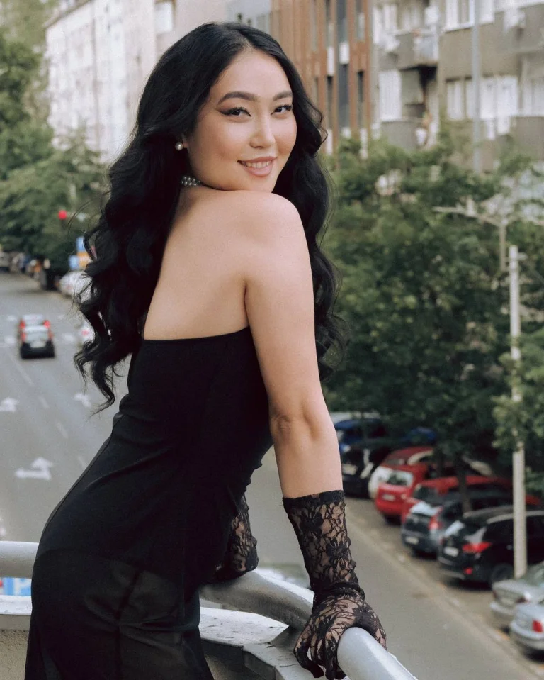 Kim — Prime Models