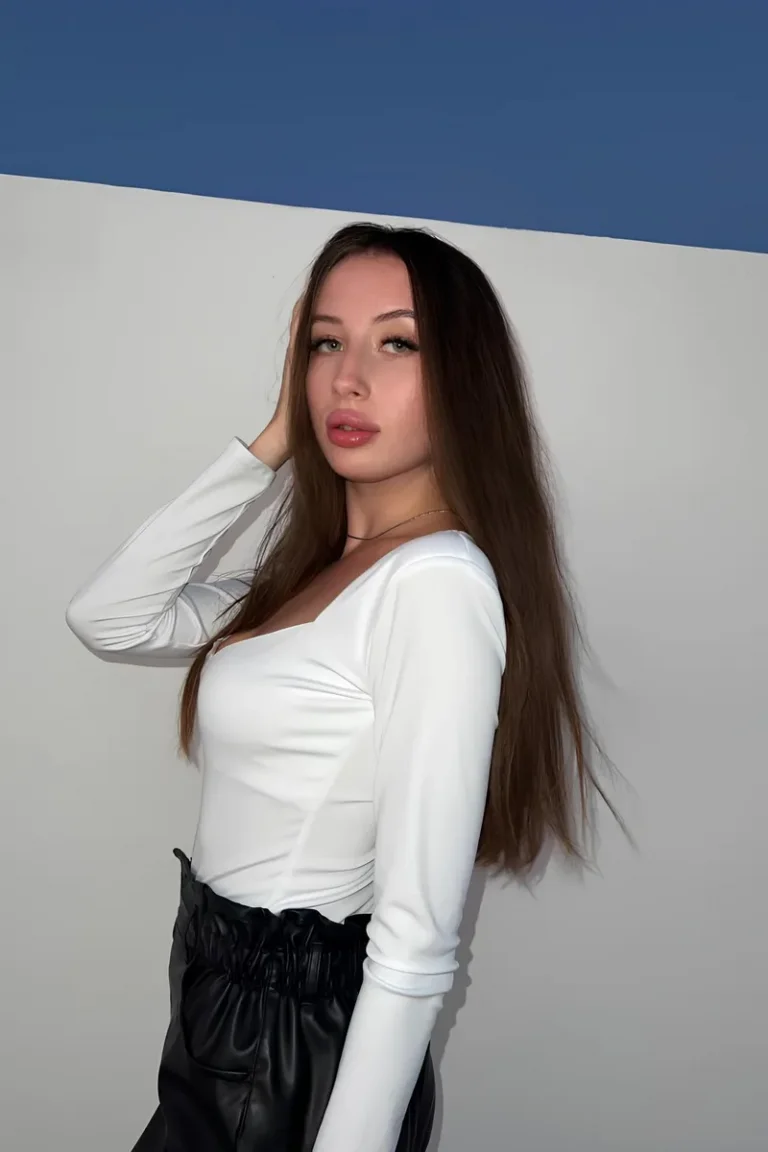Veronica — Prime Models